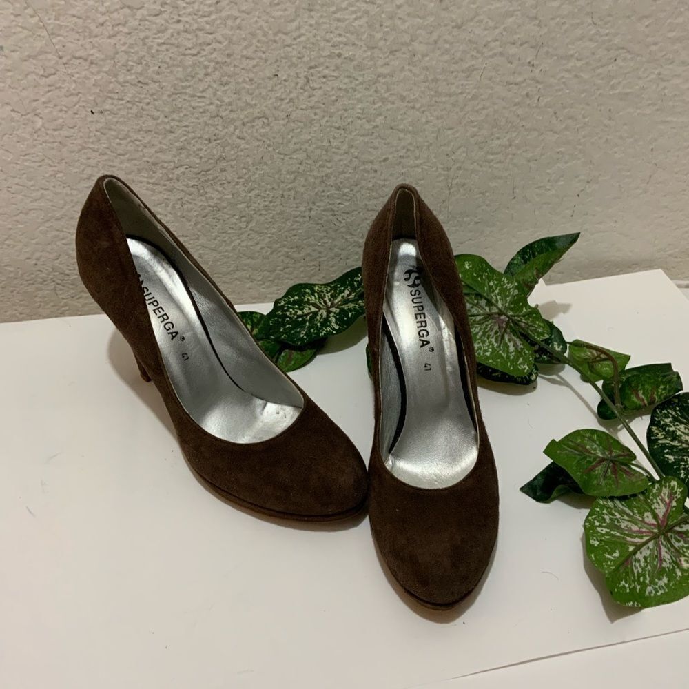 SUPERGA suede brown shoes 3.5” heels size 41 made in Italy